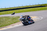 anglesey-no-limits-trackday;anglesey-photographs;anglesey-trackday-photographs;enduro-digital-images;event-digital-images;eventdigitalimages;no-limits-trackdays;peter-wileman-photography;racing-digital-images;trac-mon;trackday-digital-images;trackday-photos;ty-croes